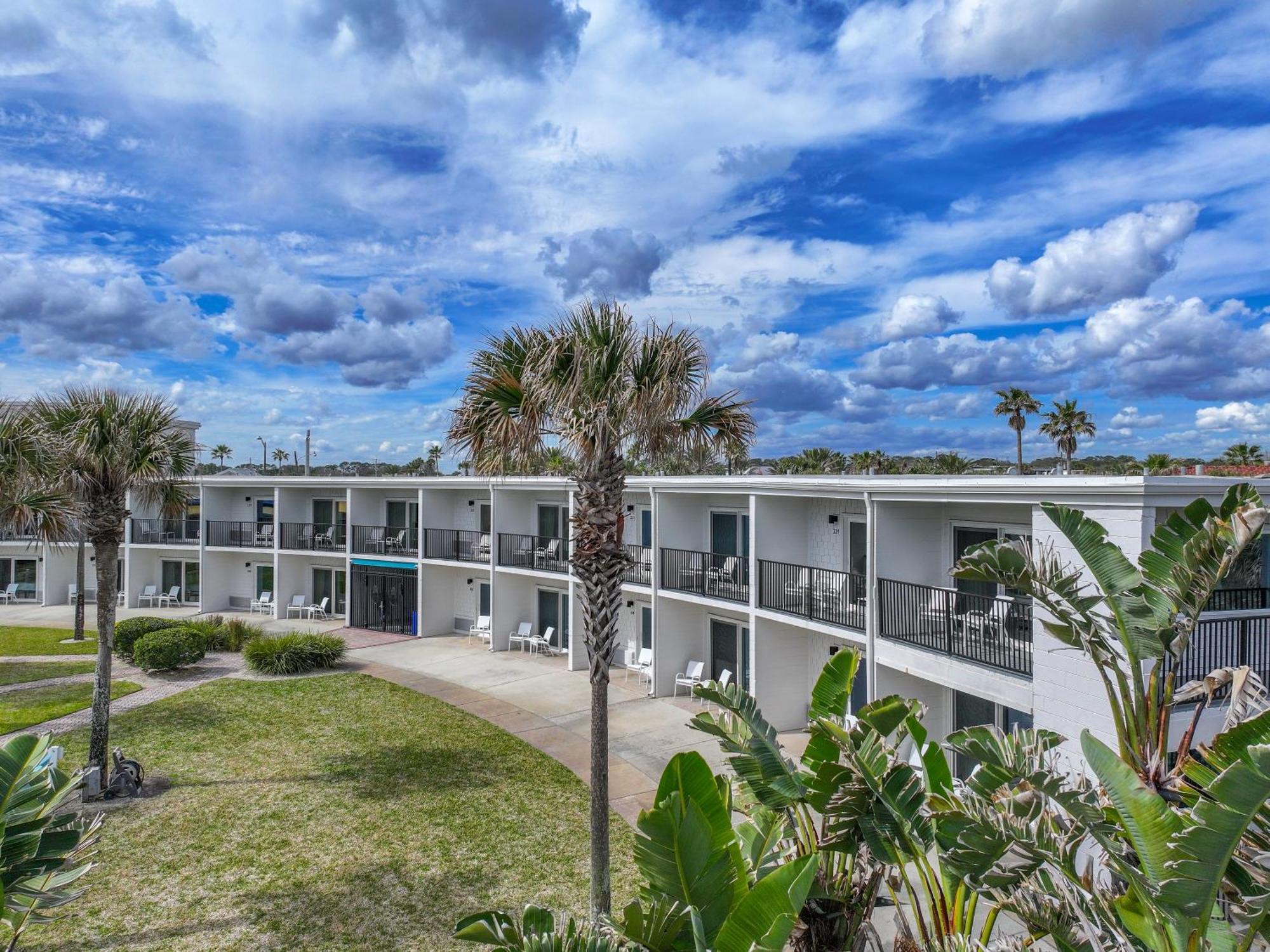 Seahorse Oceanfront Inn Neptune Beach Ngoại thất bức ảnh